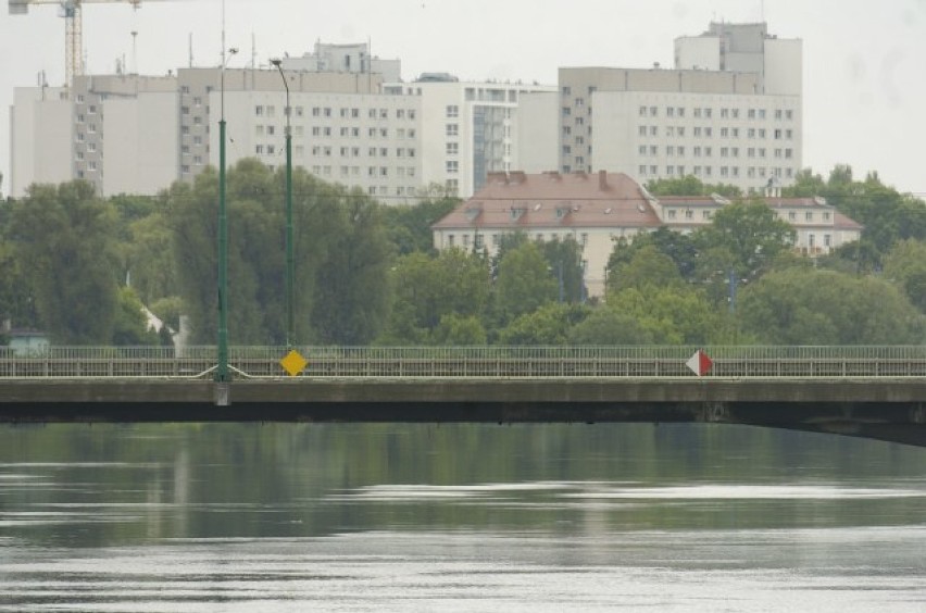 Tym razem wyciek znaleziono na Cybinie, wcześniej z Warty...