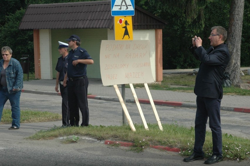 Gmina Starogard: Lipinki Szlacheckie i Jabłowo. Mieszkańcy w proteście blokowali drogę do A1