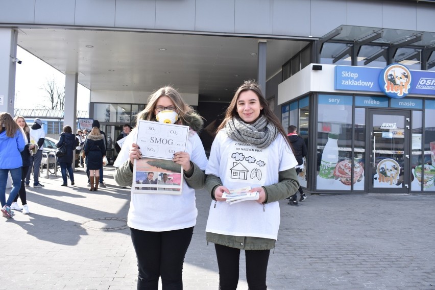 Radomszczański nie dymi! Happening młodzieży na ulicach...