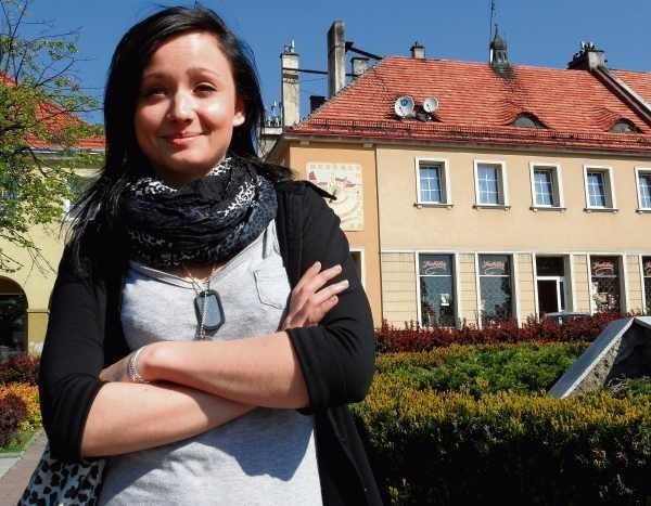 Adriannę Sikorską, uczennicę z wodzisławskiego "ekonomika",  wkurza brak galerii handlowych w mieście.