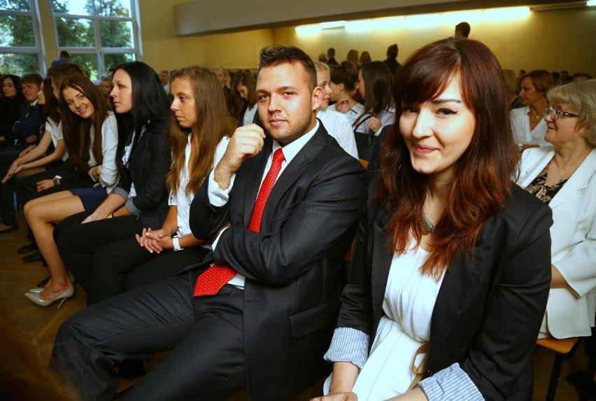 Studenci UJK w Piotrkowie zainaugurowali nowy rok akademicki