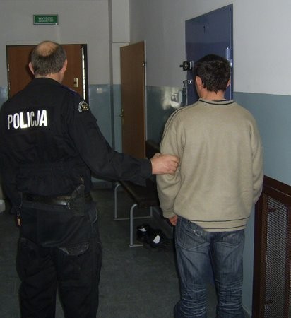 Konińscy policjanci zatrzymali sprawców napadu na stację LPG w Kaliszu