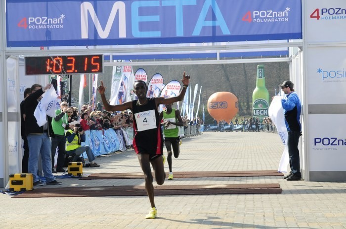 Kenijczycy wygrali poznański Półmaraton. W zawodach wzięła udział rekordowa liczba biegaczy