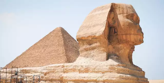 Pamiątki z Egiptu mają niepowtarzalny charakter i stanowią wspaniałą pamiątkę z podróży do kraju faraonów i piramid.