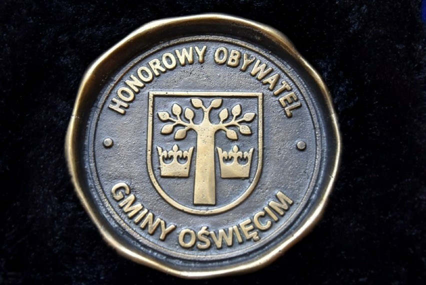 Okolicznościowy medal Honorowego Obywatela Gminy Oświęcim...