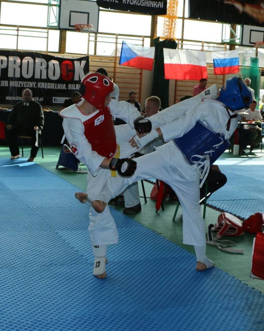 Karatecy z medalami na początek sezonu!