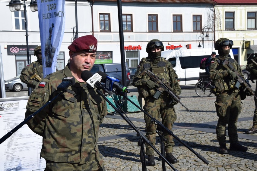 W piątek i sobotę wojsko pokaże w Skierniewicach najnowszy...