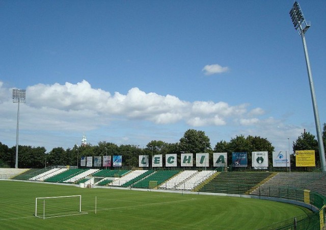 Stadion Lechii Gdansk - trybuna &quot;prosta&quot;