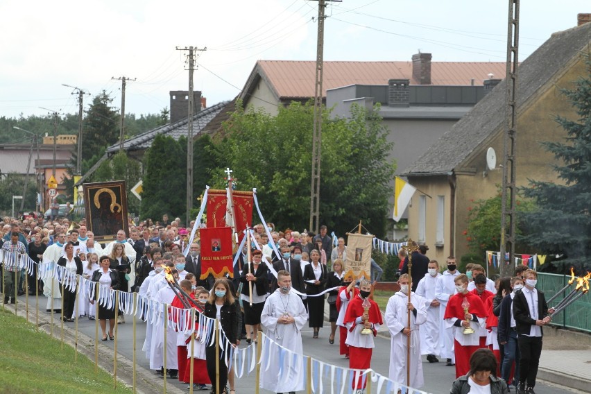 Nawiedzenie Ikony Jasnogórskiej w parafii  pw. Miłosierdzia Bożego we Wroniawach