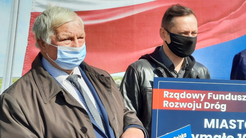 Kalisz: Politycy Prawa i Sprawiedliwości namawiają do poparcia Krajowego Planu Odbudowy. ZDJĘCIA