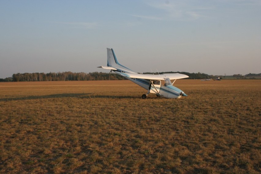 Wypadek samolotu na lotnisku w Kruszynie
