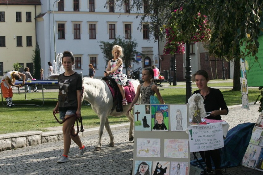 Imieniny ulicy w Legnicy (ZDJĘCIA)