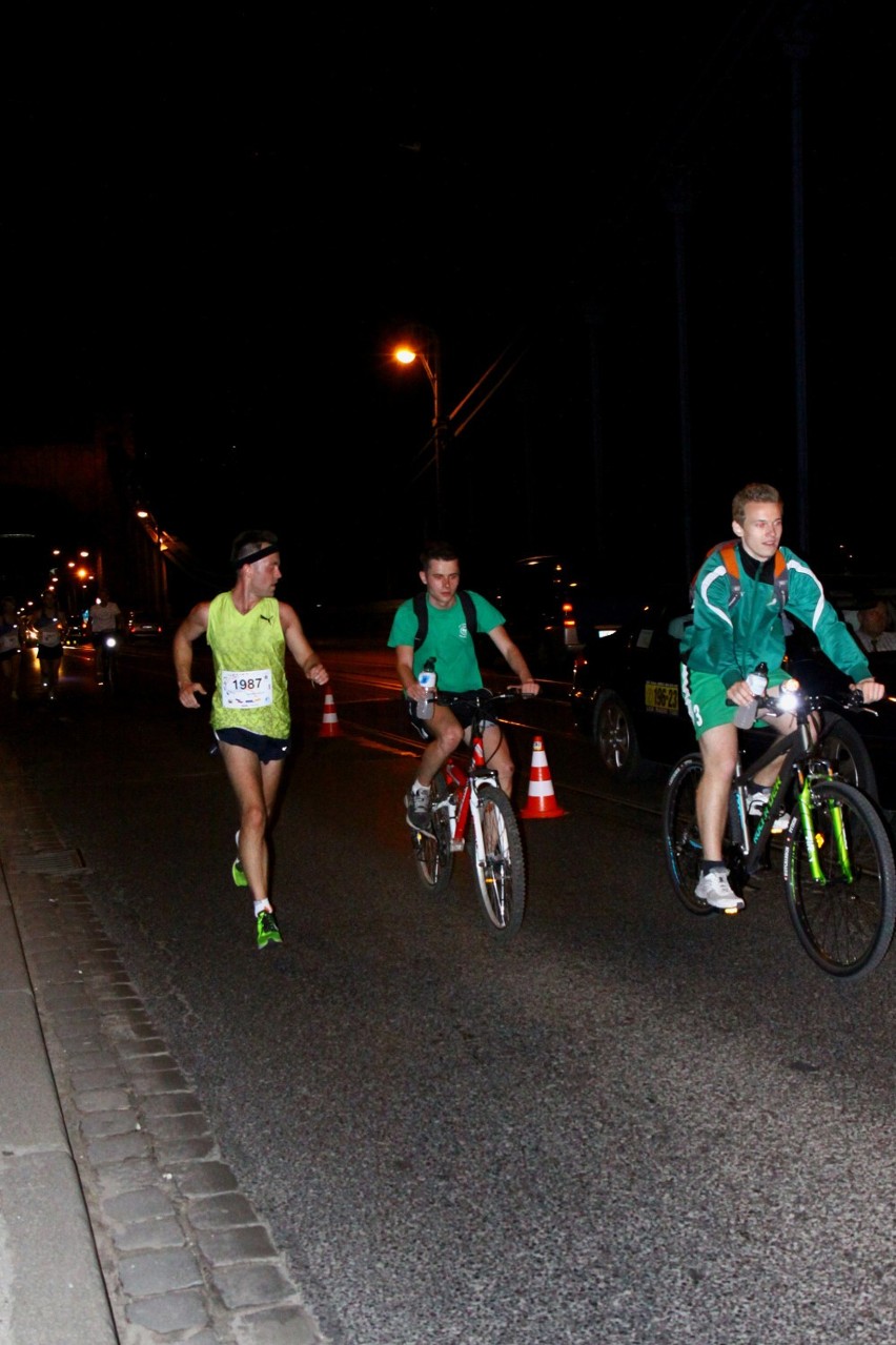 Nieoficjalny Nocny Wrocław Półmaraton 2013