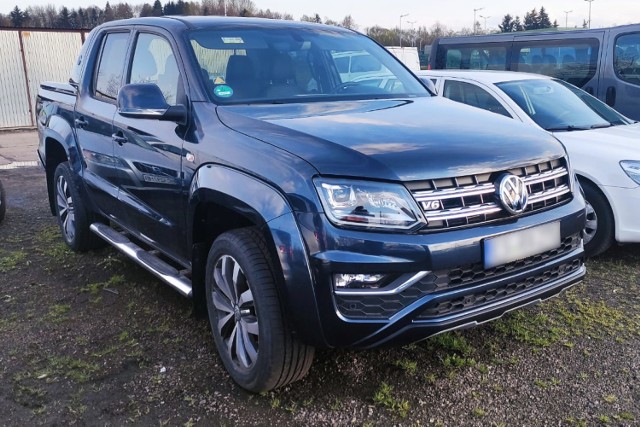 Volkswagen amarok z 2020 r. zatrzymany na parkingu przy polsk-ukraińskim przejściu granicznym w Medyce.