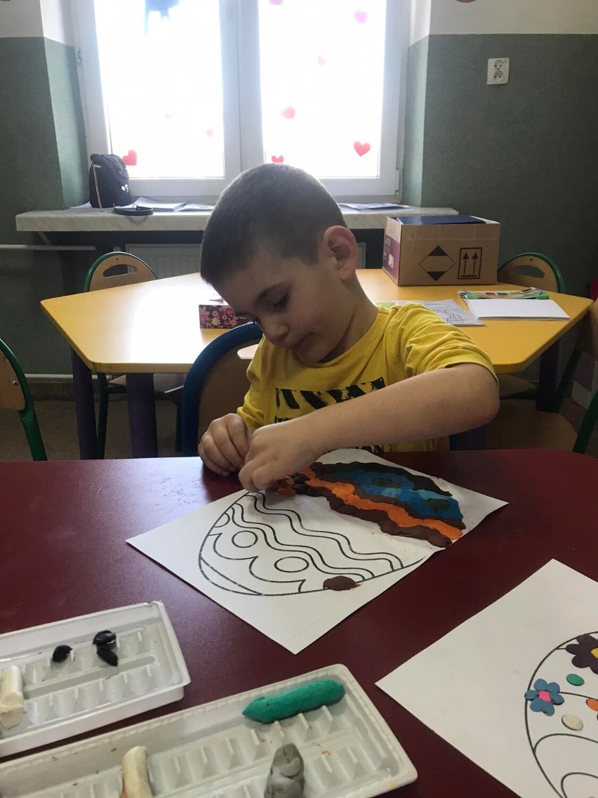Zgrana Paka z Dębicy pomaga dzieciom z Ukrainy odzyskać spokój i szczery uśmiech [FOTO]