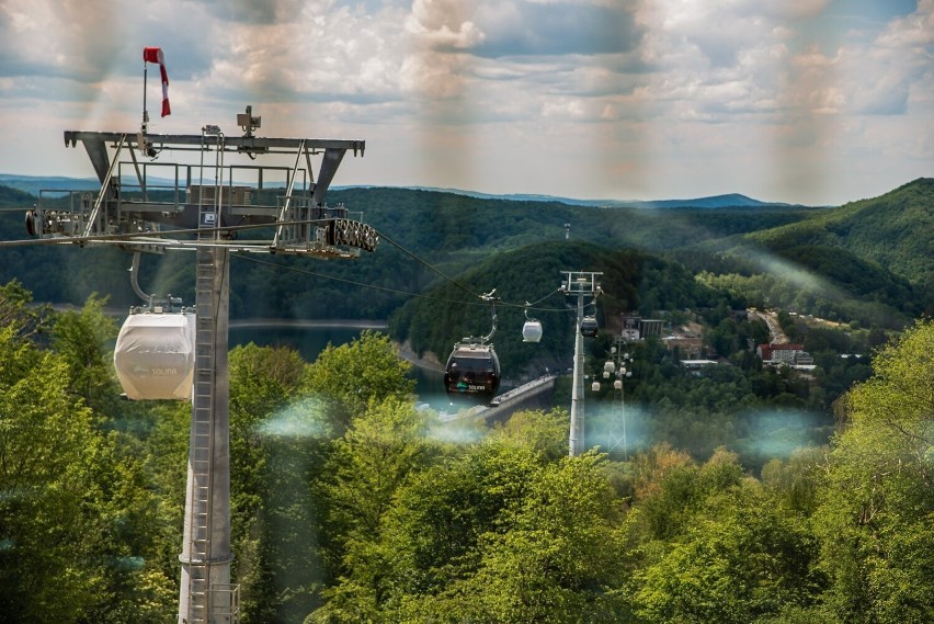 Bieszczady. Zakopiańska spółka zbudowała kolej gondolową nad Soliną