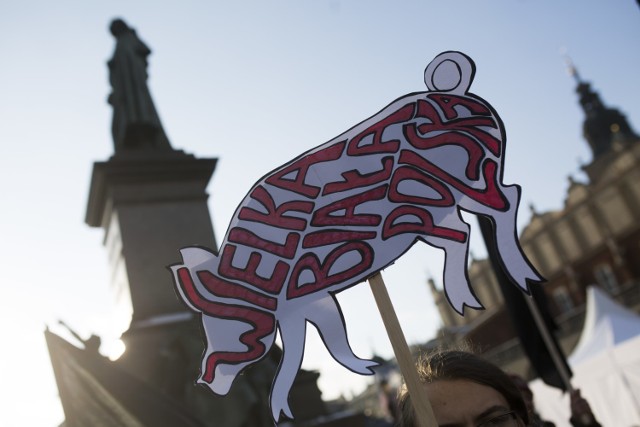 Kraków. Protestują przeciwko prześladowaniu mniejszości