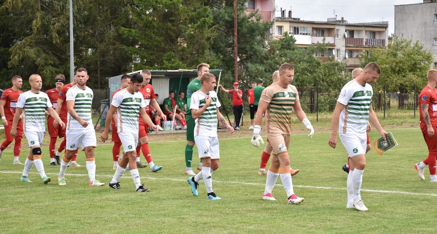 Piłka nożna. Delta Miłoradz na inaugurację sezonu V ligi przegrała z Żuławami, a Błękitni Stare Pole przywieźli komplet punktów z Pinczyna