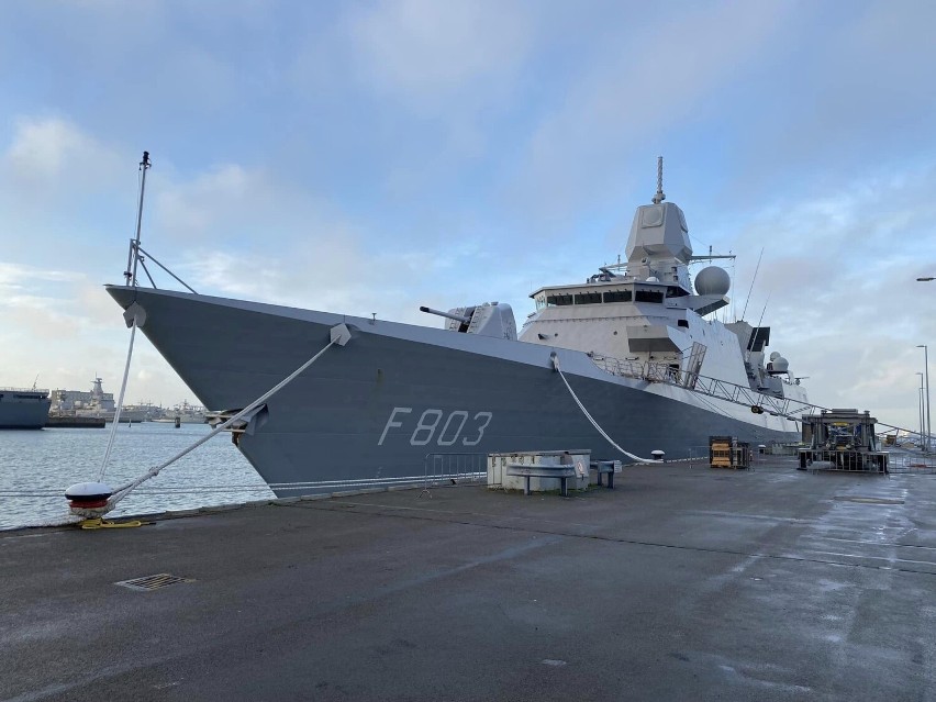 Holenderska fregata rakietowa HNLMS „Tromp” - okręt flagowy...