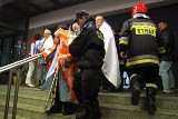 Wrocław: Ewakuacja szpitala przy Kamieńskiego z powodu alarmu bombowego (ZDJĘCIA)