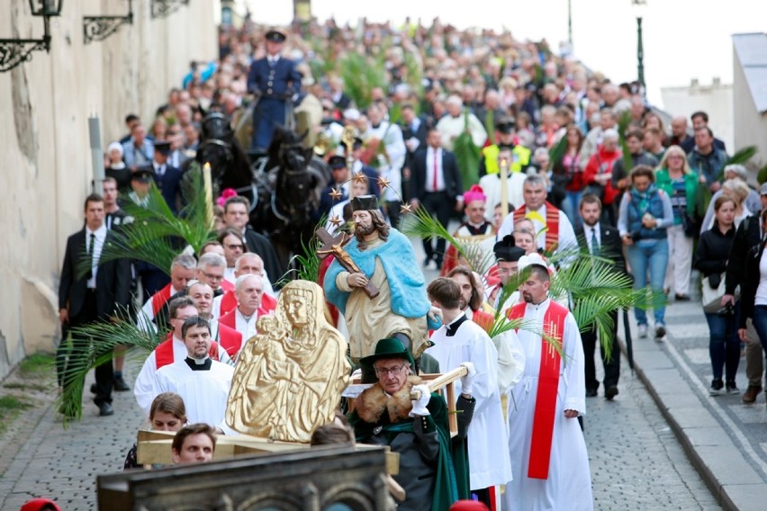 Barokowe koncerty, parada łodzi weneckich... Już 15 maja świętojańskie uroczystości w Pradze (SZCZEGÓŁY)