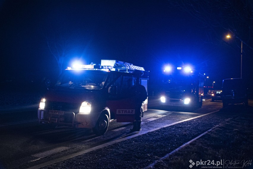 Kobieta uderzyła w ciągnik. Dostała 1,5 tys. zł mandatu! [ZDJĘCIA]