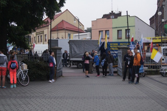 Pielgrzymka Radomsko 2016: Radomszczanie wyruszyli na Jasną Górę