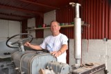 Tomasz Zdrojewski z Lipna od prawie 30. lat kolekcjonuje stare maszyny