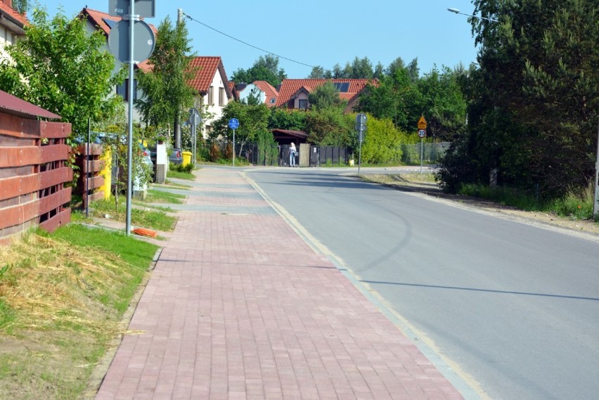 Inwestycje w Żukowie - chodnik w Baninie gotowy, planowane są kolejne inwestycje