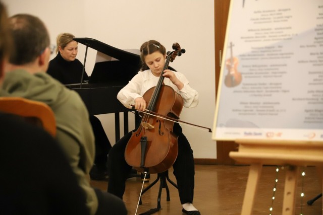Biblioteka Muzyczna zorganizowała pierwszy w nowym roku koncert uczniów Państwowej Szkoły Muzycznej I i II st. im. Fryderyka Chopina w Opolu.