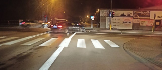 8 stycznia 2024 roku na skrzyżowaniu ulic: Hallera i Marszewskiej w Pleszewie zderzyły się dwa samochody osobowe. Do kolizji doszło tuż przed 20