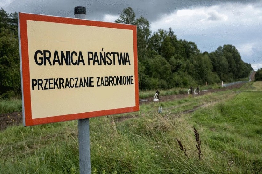 Zwłoki mężczyzny przy granicy z Białorusią. Ciało odnaleziono koło miejscowości Janowo w powiecie hajnowskim