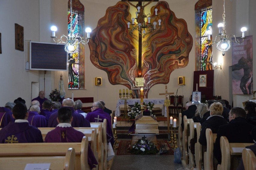 Lębork. Od dziś parafia pw. św. Maksymiliana Marii Kolbego ma nowego proboszcza.