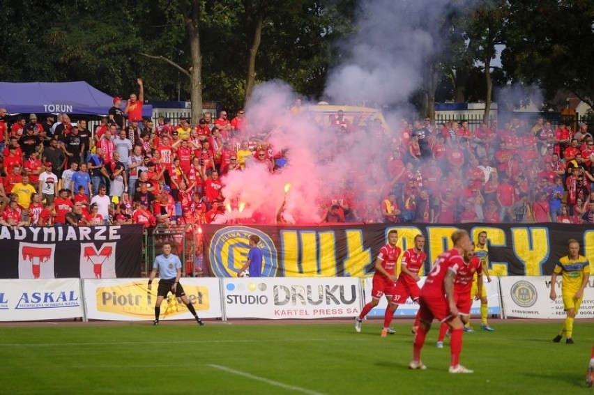 2. liga. Są zniszczenia po meczu Elana - Widzew [ZDJĘCIA]