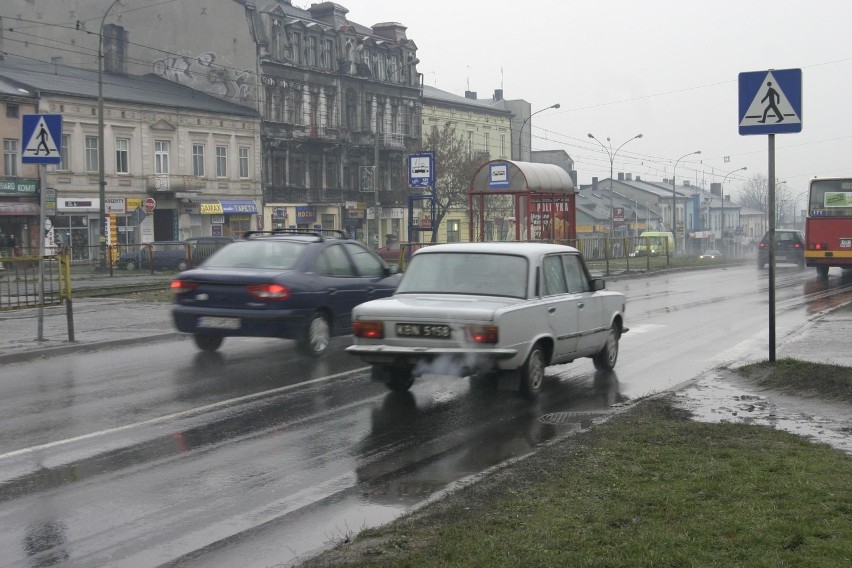 Zobacz kolejne zdjęcia. Przesuwaj zdjęcia w prawo - naciśnij...