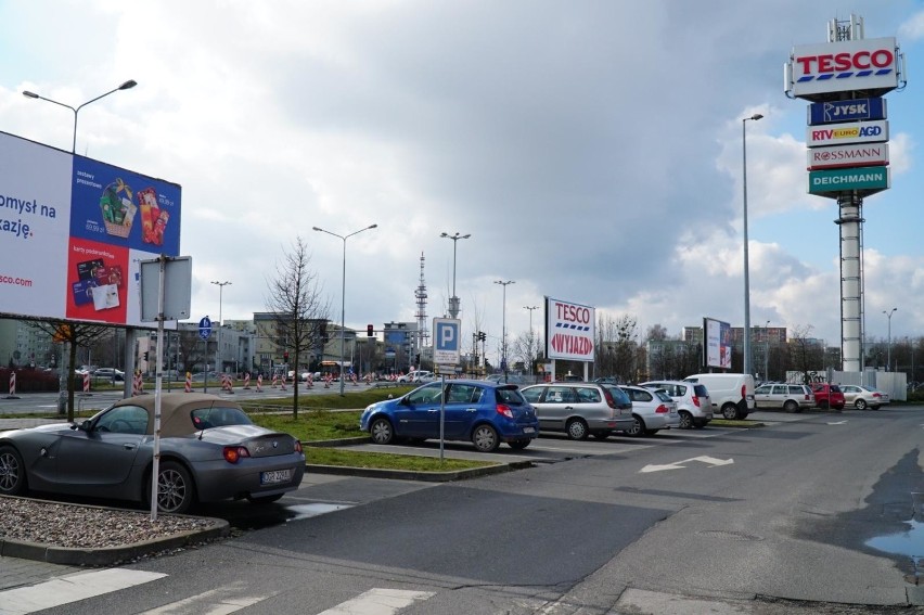 Hipermarket Tesco przy ul. Widzewskiej w Łodzi zostanie...