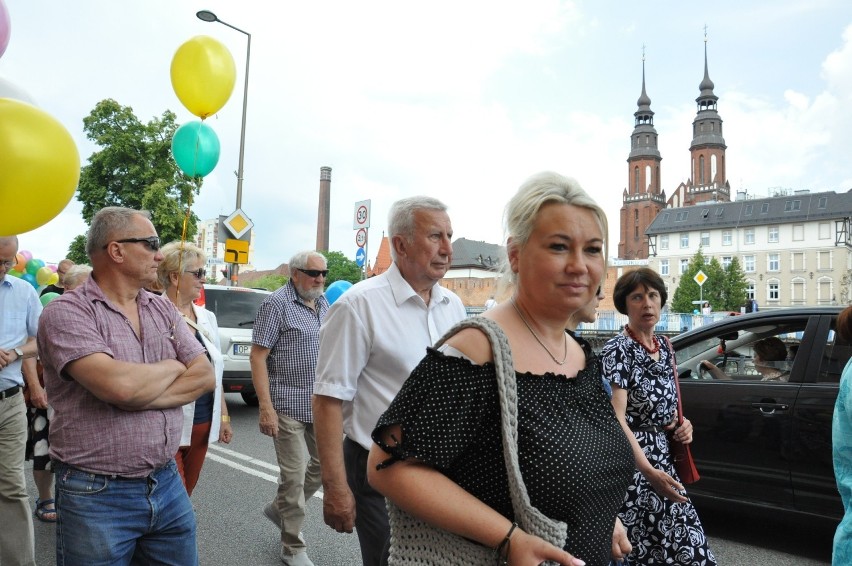 Marsz dla Życia i Rodziny przeszedł w niedzielę przez Opole