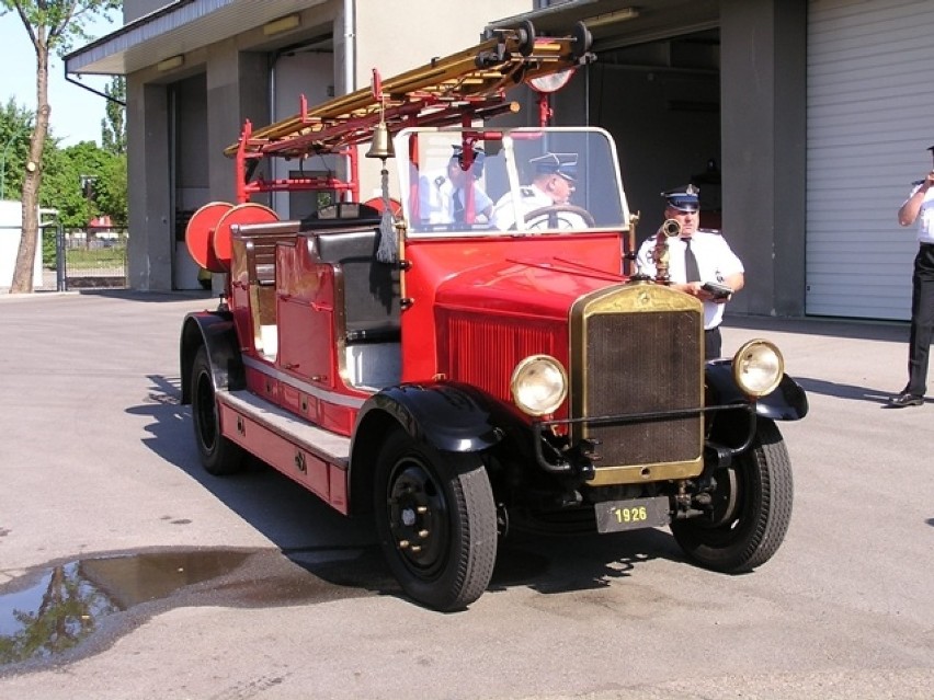 Od 1928 roku na wyposażeniu tarnowskich strażaków były dwa...