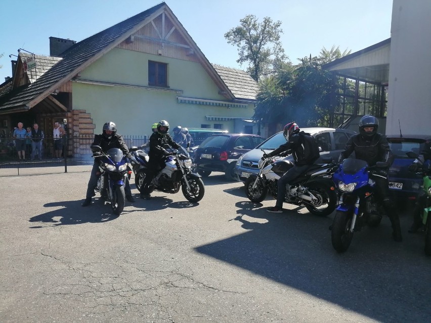 Istebna: Pogrzeb motocyklisty, który zginął na obwodnicy Ustronia