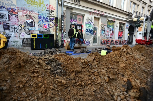Ulica Chmielna w Warszawie w trakcie remontu