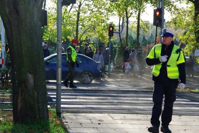 Zmiana organizacji ruchu we Wszystkich Świętych w Tarnowskich Górach. Sprawdź szczegóły