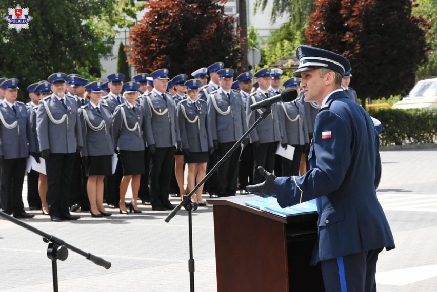 Święto 100-lecia Policji w Białej Podlaskiej: Odznaczenia i mianowania. Zobaczcie zdjęcia!