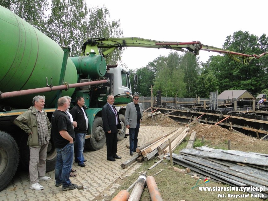 Transgraniczne Centrum Turystyki i Wymiany Młodzieży w Zarzeczu - zdjecia z budowy