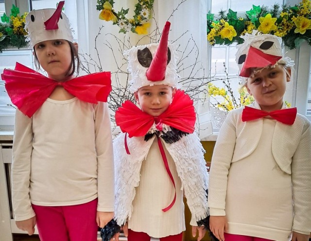 Grupa bobowskich przedszkolaków powitała wiosnę