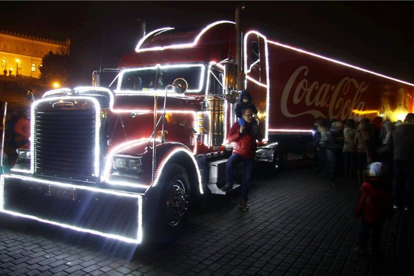 Świąteczna ciężarówka Coca-Coli