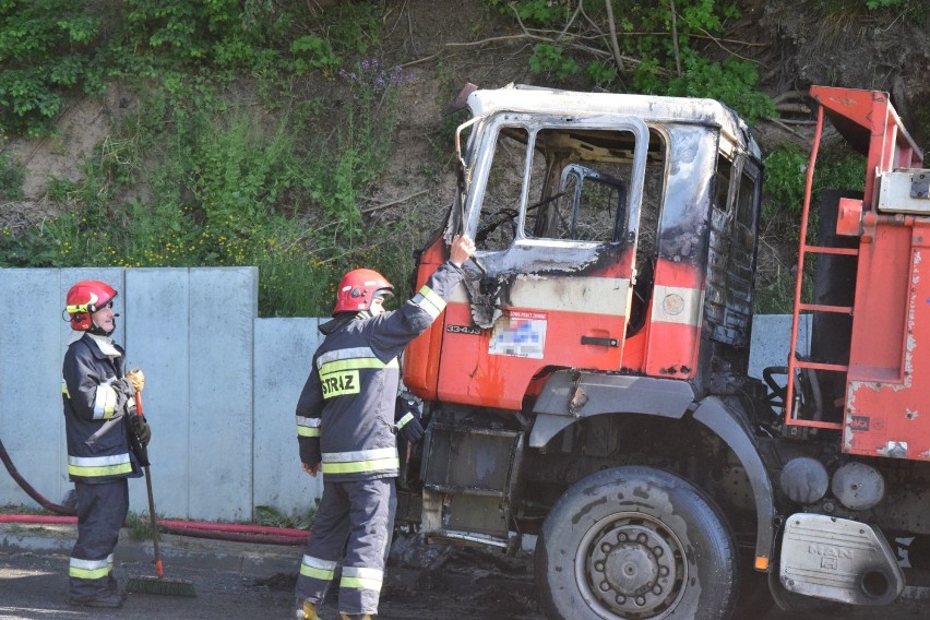 Pożar ciężarówki w Mrzezinie (maj 2018)