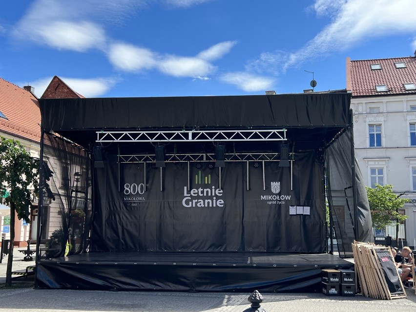 Już dzisiaj koncert Kasi Lins na mikołowskim rynku! Zobacz, jak wygląda scena. ZDJĘCIA