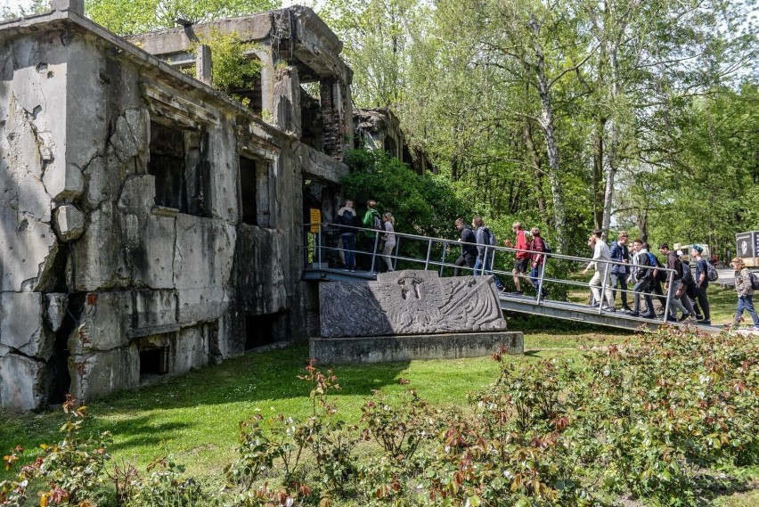 Westerplatte. Ruiny Nowych Koszar.