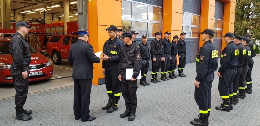 Awanse zawodowe i wyróżnienia dla wolsztyńskich strażaków [ZDJĘCIA]