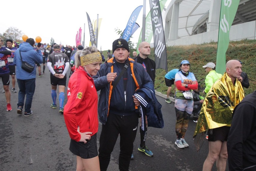 Silesia Marathon 2019. Aż 1700 biegaczy na starcie ze Stadionu Śląskiego [ZDJĘCIA]